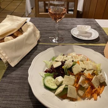 Restaurant Schützenstube - Mixed salad with added cheese - Italian Near Me - Pratteln, BL Restaurant Schützenstube - Mixed salad with added cheese - Italian Near Me - Pratteln, BL
