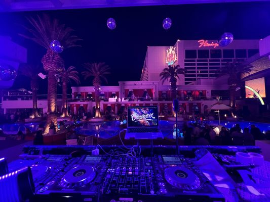 Drai's Beachclub & Nightclub by null