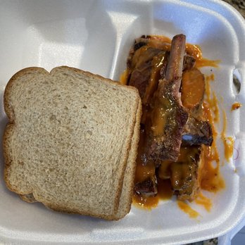 Randy's Bar-B-Q - Medium ribs. - Barbeque Near Me - Savannah, Georgia