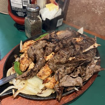 Mariachi - Fajitas for one - Mexican Near Me - Terrell, Texas