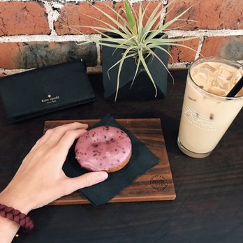States Coffee - Vegan blueberry donut and iced latte - Coffee & Tea Near Me - Martinez, California States Coffee - Vegan blueberry donut and iced latte - Coffee & Tea Near Me - Martinez, California