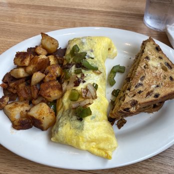 Eggs Up Grill - Philly Omelet - Breakfast & Brunch Near Me - Summerville, South Carolina