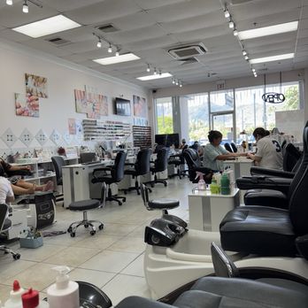 Nailery Hawaii - Nail Salons Near Me - Honolulu, Hawaii Nailery Hawaii - Nail Salons Near Me - Honolulu, Hawaii