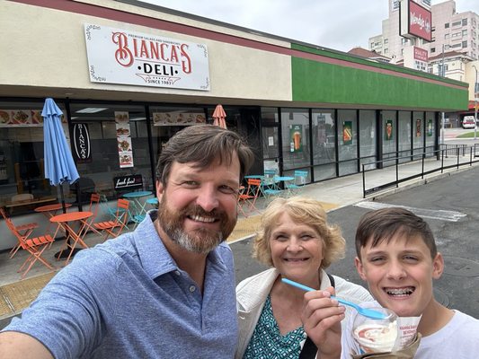 Bianca's Deli by null