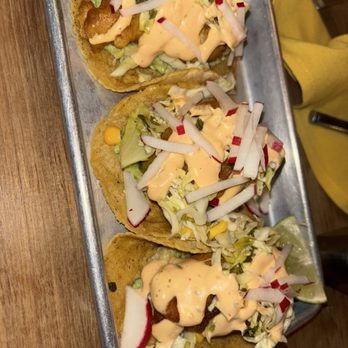 Comomango - Avocado - Mexican Near Me - Madison, Connecticut
