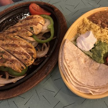 Mariachi Restaurant - Chicken Fajitas - Mexican Near Me - Rehoboth Beach, Delaware Mariachi Restaurant - Chicken Fajitas - Mexican Near Me - Rehoboth Beach, Delaware
