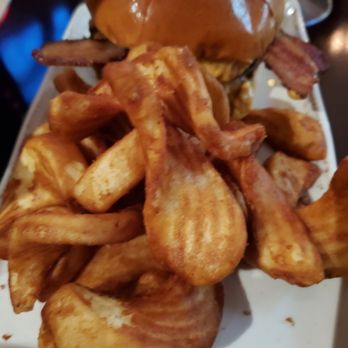 Nic & Norman's - Burger with Sidewinder Fries - American Near Me - Chattanooga, Tennessee