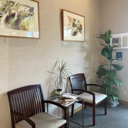 Sebastopol Urgent Care - Waiting room