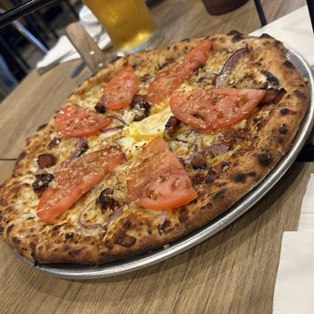 Modern Eats - Longanisa (12") - Pizza Near Me - Millbrae, California