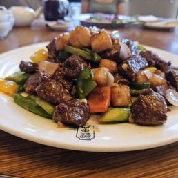 Close-up of the Stir-fried Scallops & Tender Beef Cubes w/XO Sauce Close-up of the Stir-fried Scallops & Tender Beef Cubes w/XO Sauce