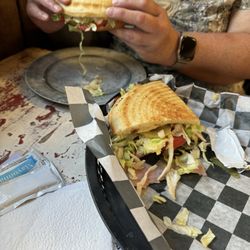 Dough Girls Pizza - Wedgies