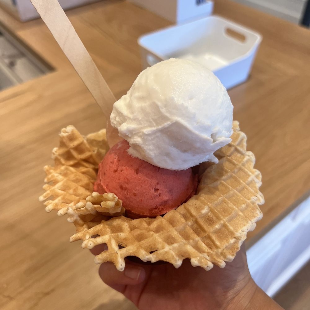 Bacio di Latte - Ice Cream & Frozen Yogurt Near Me - Los Angeles, California Bacio di Latte - Ice Cream & Frozen Yogurt Near Me - Los Angeles, California