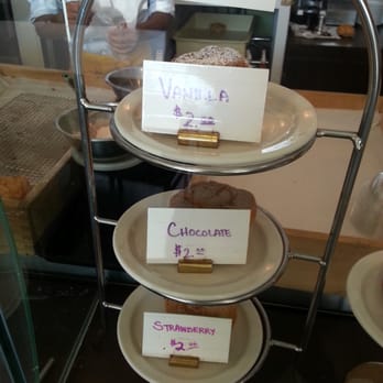 Beard Papa's - flavor of the day - Desserts Near Me - Los Angeles, California Beard Papa's - flavor of the day - Desserts Near Me - Los Angeles, California