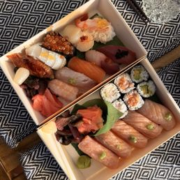 Omakase Bento &  Salmon Aburi Bento