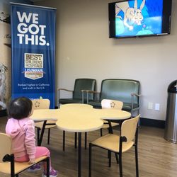 Children's Hospital Los Angeles - South Bay - Waiting area