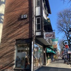 Carroll & Carroll Book Sellers - Outside of building