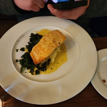 Howies - Salmon main course - Scottish Near Me - Edinburgh, EDH Howies - Salmon main course - Scottish Near Me - Edinburgh, EDH