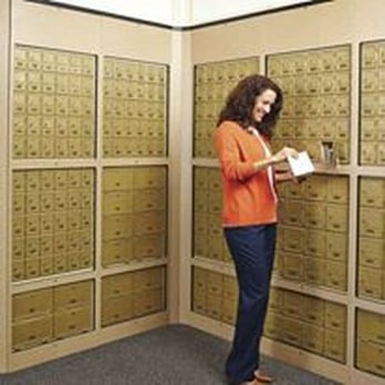 The UPS Store - Couriers & Delivery Services Near Me - Surrey, British Columbia