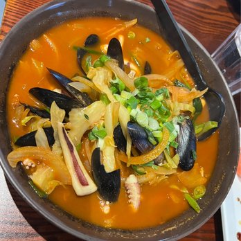 Kobe Restaurant - Spicy Seafood Ramen - Korean Near Me - Bellevue, Washington Kobe Restaurant - Spicy Seafood Ramen - Korean Near Me - Bellevue, Washington