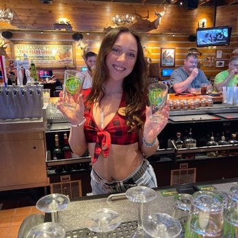 Twin Peaks - Sports Bars Near Me - Madison Heights, Michigan