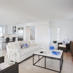 Christopher's Home Furnishings of Nantucket