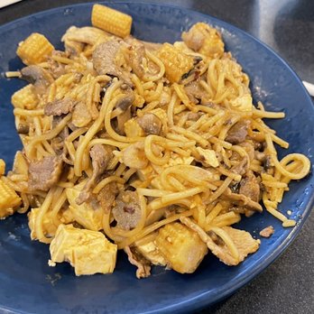 HuHot Mongolian Grill - My creation... beef, pork, chicken, Chinese noodles, mushrooms and those little mini corns - Mongolian Near Me - Flagstaff, Arizona HuHot Mongolian Grill - My creation... beef, pork, chicken, Chinese noodles, mushrooms and those little mini corns - Mongolian Near Me - Flagstaff, Arizona