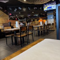 Juicy Seafood Flint - Inside restaurant