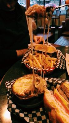 Whistle Stop Pub by null