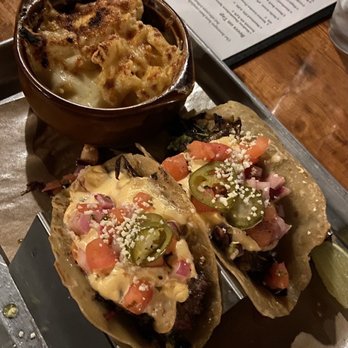Cuoco Bella - Texas Cheesesteak - Wine Bars Near Me - Mayfield, Ohio