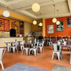 Zoe's pizza