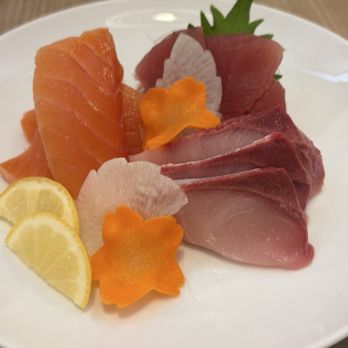 Sushi Edomata - Combo sushi - Japanese Near Me - San Mateo, California Sushi Edomata - Combo sushi - Japanese Near Me - San Mateo, California