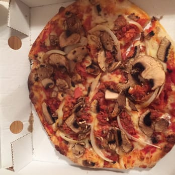 Pizza Works - Bolognese pizza - Pizza Near Me - Belfast, BFS Pizza Works - Bolognese pizza - Pizza Near Me - Belfast, BFS