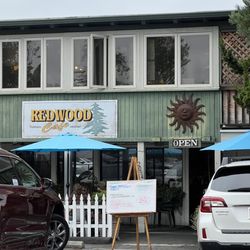 Redwood Cafe - Redwood Café