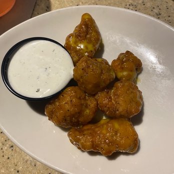 Applebee's Grill + Bar - American Near Me - Dothan, Alabama Applebee's Grill + Bar - American Near Me - Dothan, Alabama