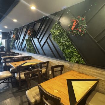 MNGO cafe - Decorated for Christmas! - Desserts Near Me - San Diego, California
