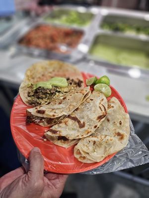 Tacos La Carreta by null