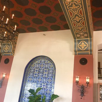La Sala Bar - Wine Bars Near Me - La Jolla, California