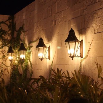 Salum - Salum at night - Mexican Near Me - Cancún, ROO