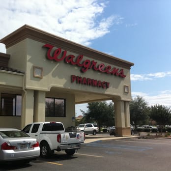 Walgreens - cars parked in front of a walgreens pharmacy - Drugstores Near Me - Destin, Florida