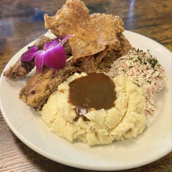 Guieb Cafe - Chef's special fried chicken with crab salad and mashed potatoes - New American Near Me - Honolulu, Hawaii