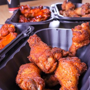 Westside Pizza - a tray of chicken wings and carrots - Pizza Near Me - Belfair, Washington