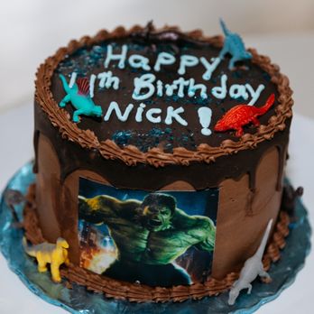 Edibles Incredible Desserts - hulk birthday cake - Desserts Near Me - Sterling, Virginia