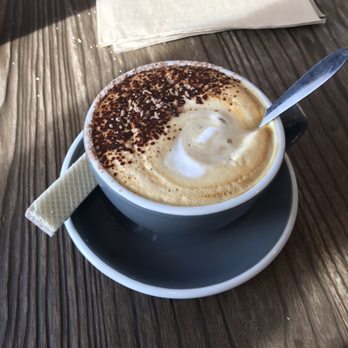 Cranky’s Canteen - Breakfast & Brunch Near Me - Lake Heights, NSW