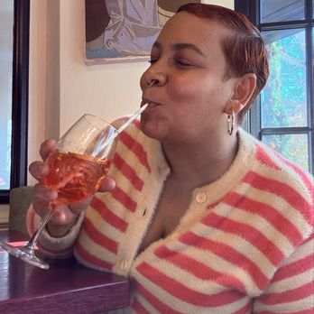 Press 626 wine bar - Enjoy my drink , thinking of Italy ... - Wine Bars Near Me - Norfolk, Virginia