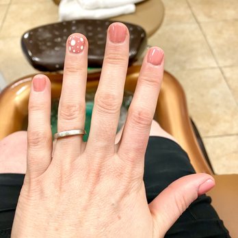 Pro Nails - Gel manicure with polka dot nail art - Nail Salons Near Me - Reno, Nevada Pro Nails - Gel manicure with polka dot nail art - Nail Salons Near Me - Reno, Nevada