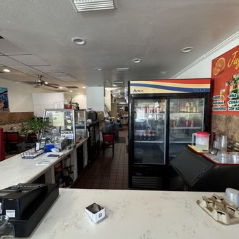 Pupusas El Chingon - Inside - Salvadoran Near Me - Northridge, California Pupusas El Chingon - Inside - Salvadoran Near Me - Northridge, California