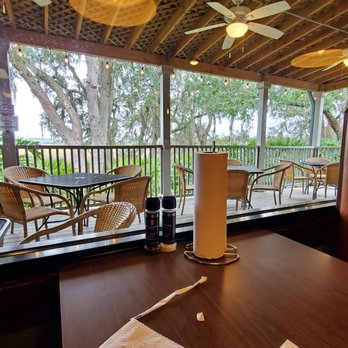 Captain Jacks Smokehouse - Outdoor Seating - Barbeque Near Me - Fernandina Beach, Florida