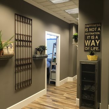 L Paradis Salon - Hallway to bliss! - Hair Salons Near Me - Novato, California L Paradis Salon - Hallway to bliss! - Hair Salons Near Me - Novato, California