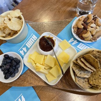 Mad River Distillers - Cheese board - Cocktail Bars Near Me - Burlington, Vermont