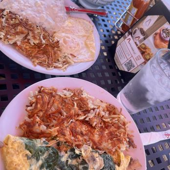 Antoine's Cafe - Chicken fried steak, make your own omelette w spinach onion and mushroom, yum! - Breakfast & Brunch Near Me - San Clemente, California